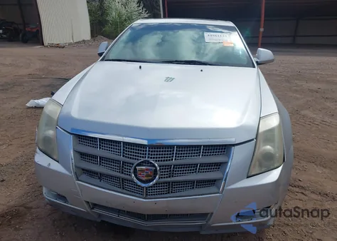 2009 Cadillac Cts Standard z USA, uszkodzony, nr VIN 1G6DF577890133363